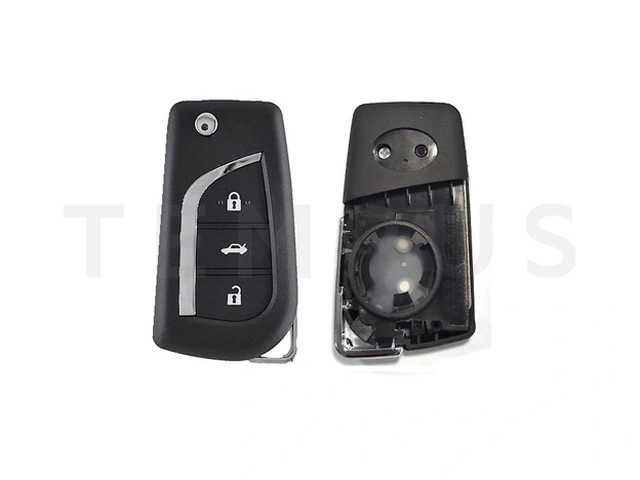 TS TOYOTA 19 - Toyota skakavac 3 tastera, baterija CR2032 20046