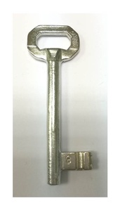 OSTALI VERTHAJM TITAN 8