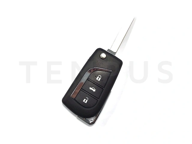 TS TOYOTA 19 - Toyota skakavac 3 tastera, baterija CR2032 20048